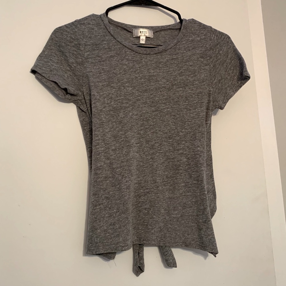 NYTT Open Back Shirt!!